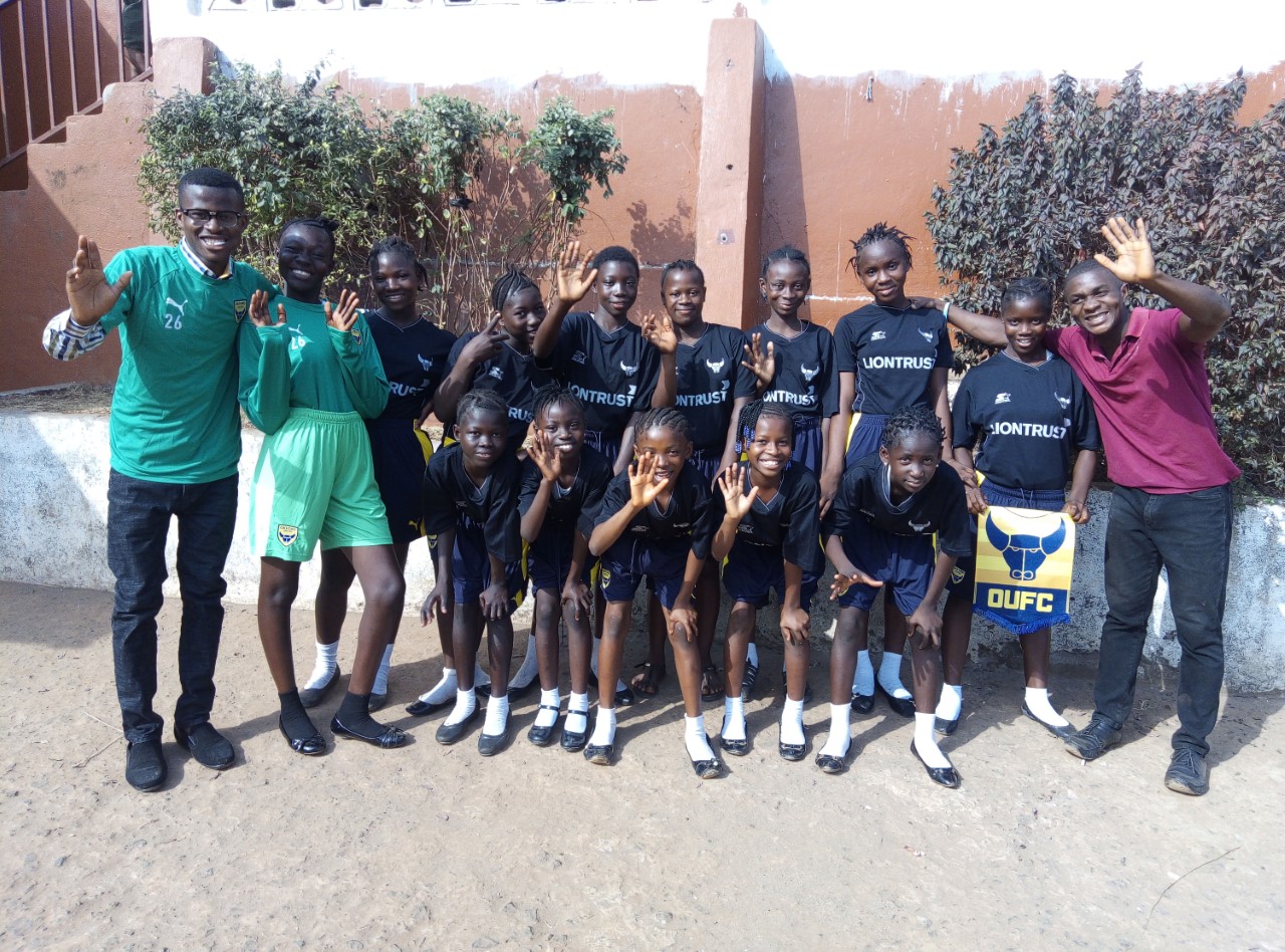 Oxford United Academy & Ladies add support